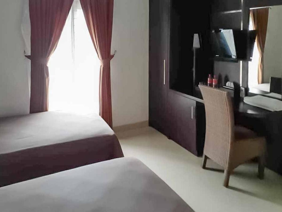 Reddoorz Near Pantai Panjang Bengkulu 2 Hotel Ngoại thất bức ảnh